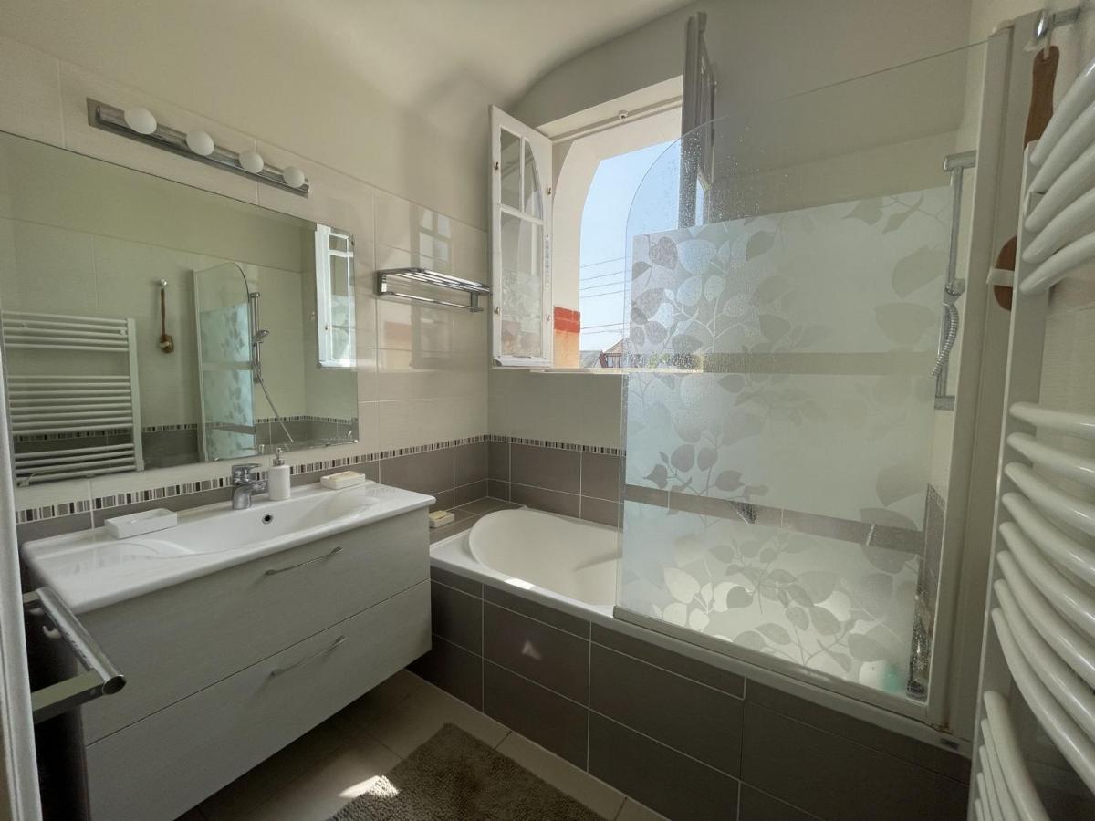 Villa Spacieuse A Cabourg, 200M Plage, Jardin, 5 Chambres, Parking, Menage Inclus - Fr-1-487-359 외부 사진